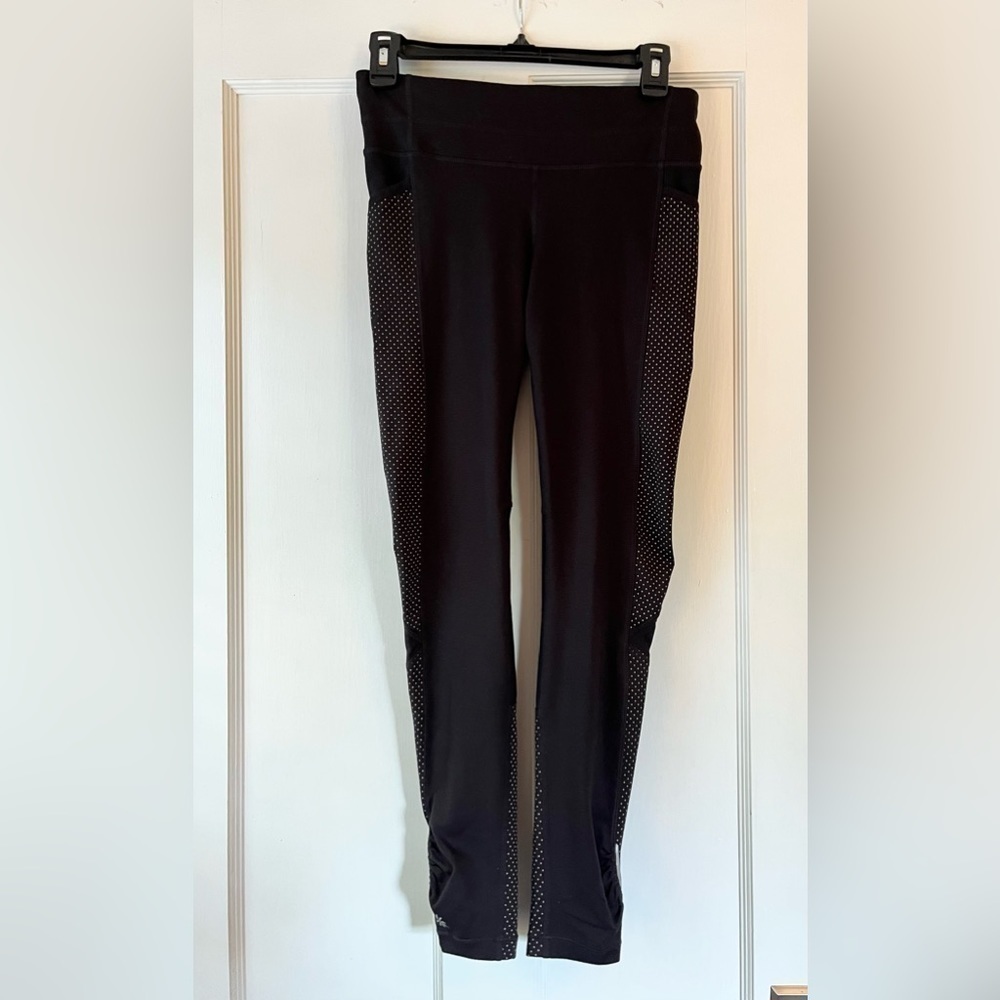 Athleta Black Leggings with polka dots size XS